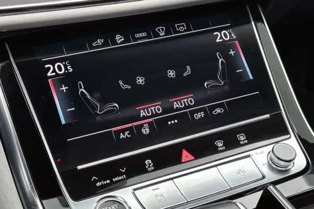 Audi Q7 (2021) thumbnail 24