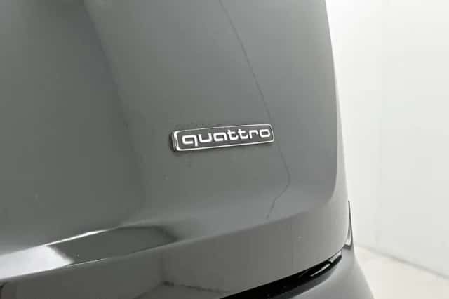 Audi Q7 (2021) thumbnail 10