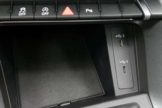Audi Q3 (2022) thumbnail 22