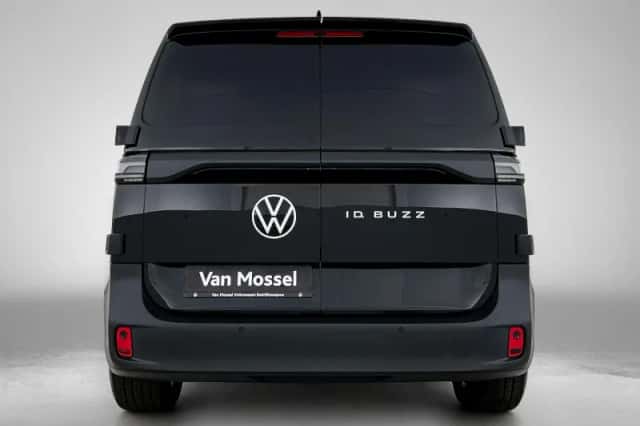 Volkswagen ID. Buzz (2026) thumbnail 3