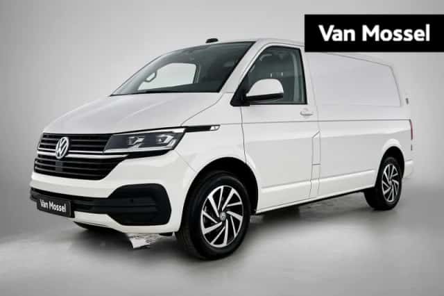 Volkswagen Transporter (2023) thumbnail 1