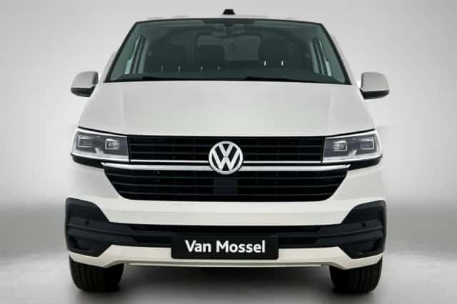 Volkswagen Transporter (2023) thumbnail 4