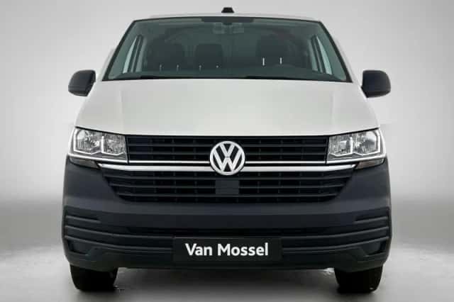 Volkswagen Transporter (2021) thumbnail 5