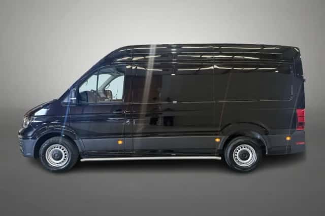 Volkswagen Crafter (2024) thumbnail 2