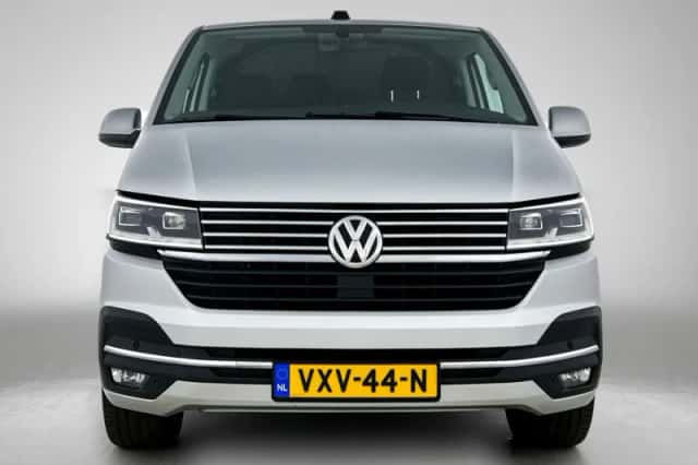 Volkswagen Transporter (2023) thumbnail 5