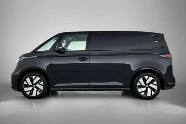 Volkswagen ID. Buzz (2026) thumbnail 2