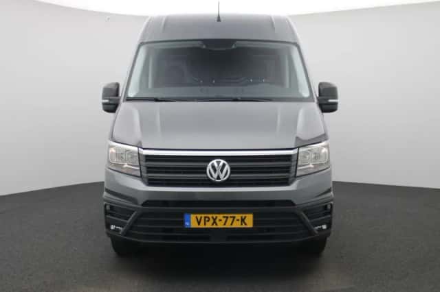 Volkswagen Crafter (2022) thumbnail 3