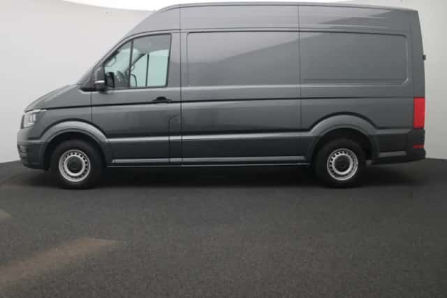 Volkswagen Crafter (2022) thumbnail 4