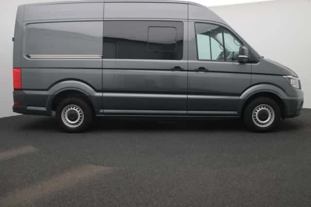 Volkswagen Crafter (2022) thumbnail 6
