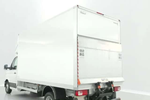 Volkswagen Crafter (2024) thumbnail 2