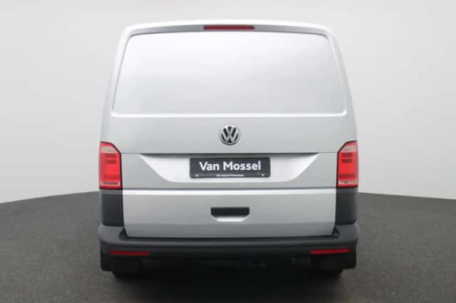 Volkswagen Transporter (2019) thumbnail 5