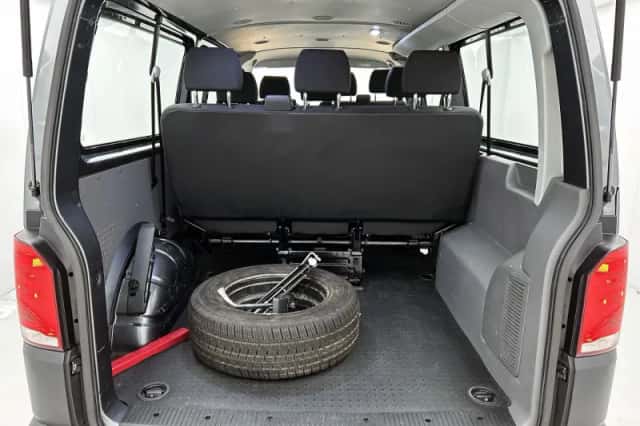 Volkswagen Transporter (2022) thumbnail 19