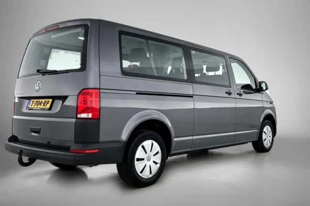 Volkswagen Transporter (2022) thumbnail 4