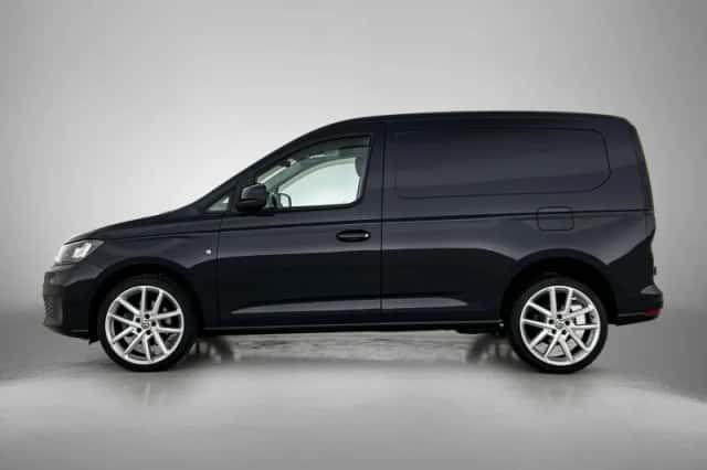 Volkswagen Caddy (2023) thumbnail 2