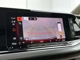 Volkswagen Multivan thumbnail 11