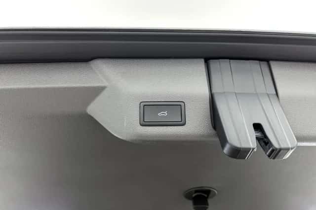 Volkswagen Multivan (2026) thumbnail 17