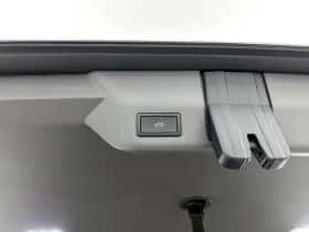 Volkswagen Multivan thumbnail 17