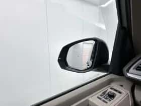 Volkswagen Multivan thumbnail 21