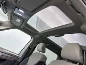 Volkswagen Multivan thumbnail 24