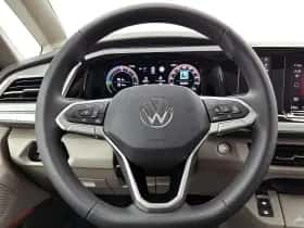 Volkswagen Multivan thumbnail 31