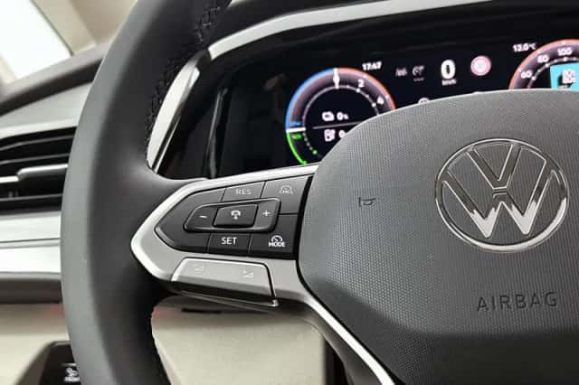 Volkswagen Multivan (2026) thumbnail 6