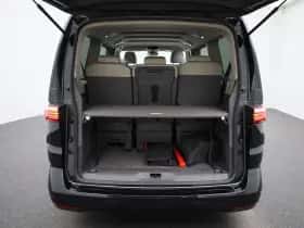 Volkswagen Multivan thumbnail 13