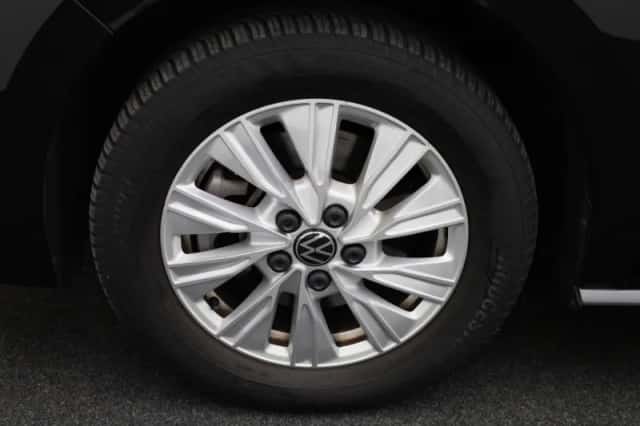 Volkswagen Multivan (2024) thumbnail 14