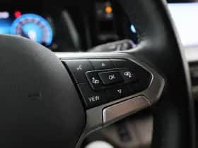 Volkswagen Multivan thumbnail 20
