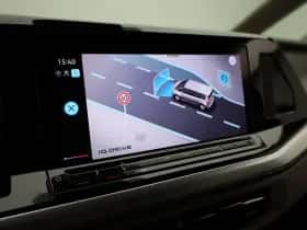 Volkswagen Multivan thumbnail 26