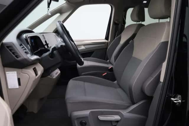 Volkswagen Multivan (2024) thumbnail 10