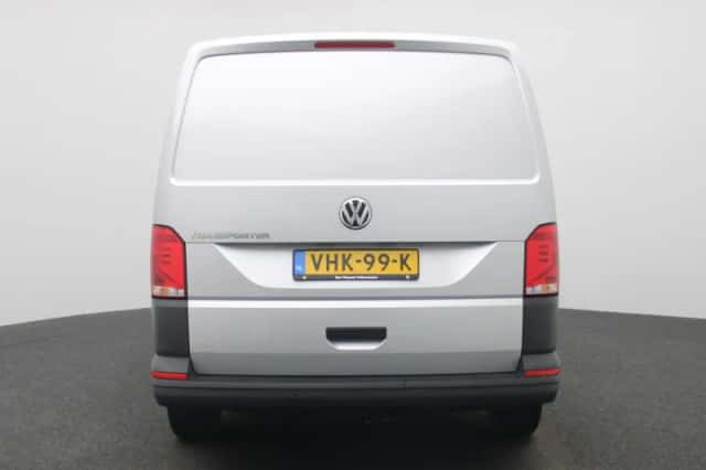 Volkswagen Transporter (2020) thumbnail 5