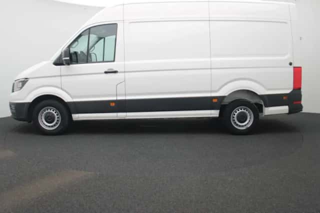 Volkswagen Crafter (2021) thumbnail 4