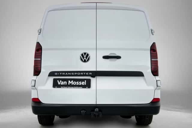 Volkswagen E-Transporter (2025) thumbnail 3