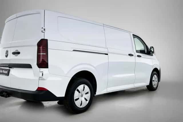 Volkswagen E-Transporter (2025) thumbnail 4