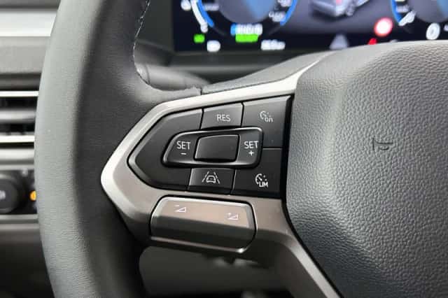 Volkswagen E-Transporter (2025) thumbnail 6