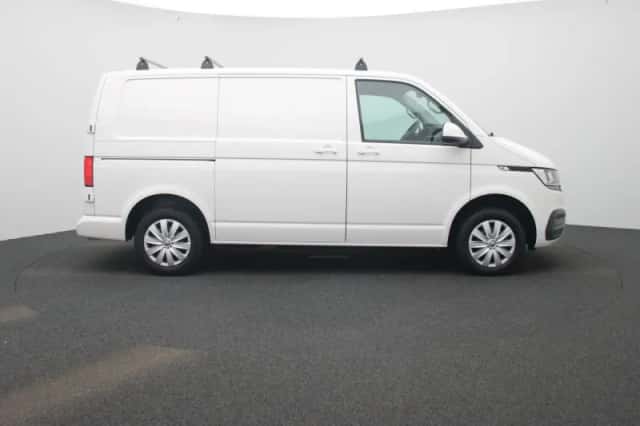 Volkswagen Transporter (2021) thumbnail 6