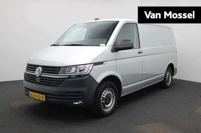 Volkswagen Transporter (2021) thumbnail 1