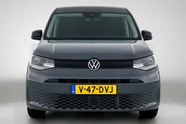 Volkswagen Caddy (2024) thumbnail 2
