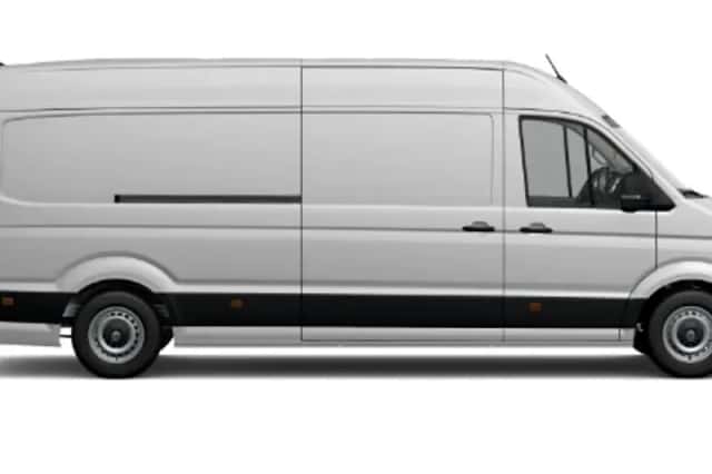 Volkswagen Crafter (2022) thumbnail 2