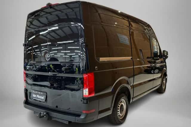 Volkswagen Crafter (2024) thumbnail 4