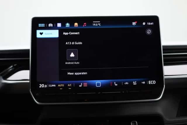 Volkswagen ID. Buzz (2024) thumbnail 25
