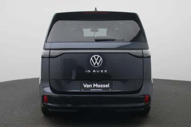 Volkswagen ID. Buzz (2024) thumbnail 5