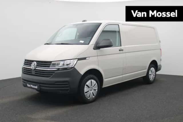 Volkswagen Transporter (2023) thumbnail 1