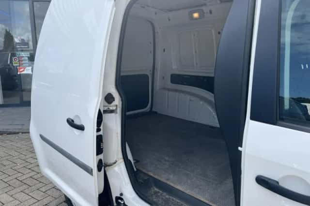 Volkswagen Caddy (2020) thumbnail 2