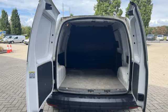 Volkswagen Caddy (2020) thumbnail 3