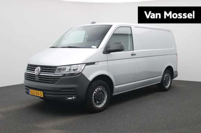 Volkswagen Transporter (2021) thumbnail 1