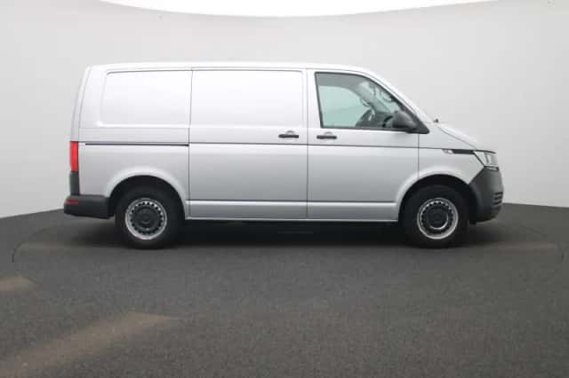 Volkswagen Transporter (2021) thumbnail 6