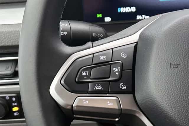 Volkswagen E-Transporter (2026) thumbnail 6