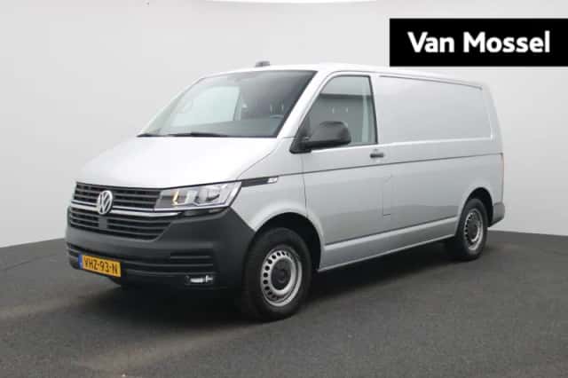 Volkswagen Transporter (2021) thumbnail 1