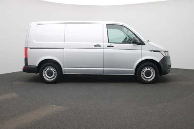 Volkswagen Transporter (2021) thumbnail 6